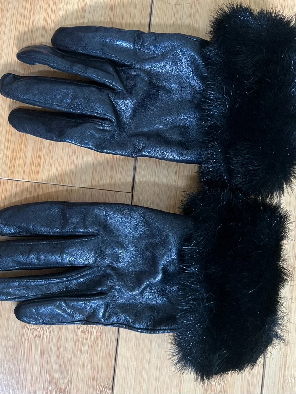 Classic Black Leather Gloves with Faux Fur Cuffs